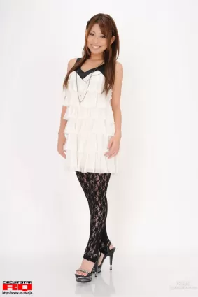 [RQ-STAR] NO.00413 大崎莉央奈 Private Dress 超短裙寫真集