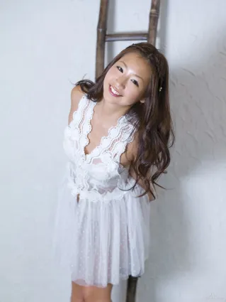 佐山彩香《ボインはオールA!! 2》 寫真集 [Sabra.net] Strictly Girl