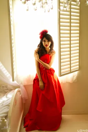 陳玮廷/腿模Jill《婚紗之紅》寫真集