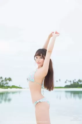 柳侑绮Sevenbaby《馬爾代夫旅拍》比基尼+死庫水 [BoLoli波蘿社] Vol.044 寫真集