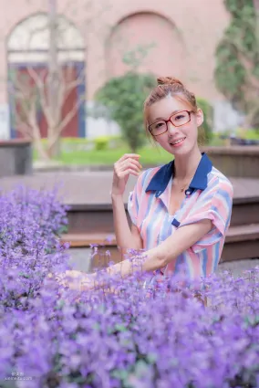 Kila晶晶/廖挺伶《小清新熱褲美腿街拍》寫真集