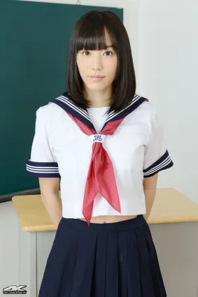 [4K-STAR] NO.00306 浜田由梨 School Girl JK制服 寫真集
