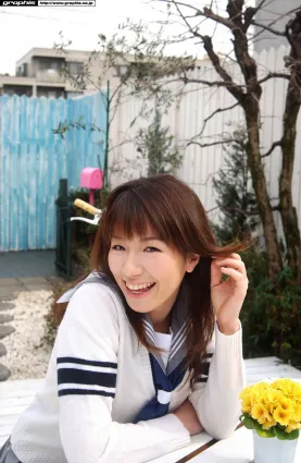 Towa Aino あいの之わ 《Nine Clothes》 [Graphis] Gals 寫真集