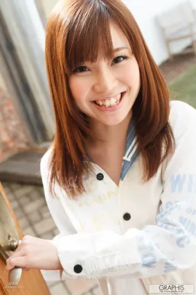 Eichi Hoshikawa 星川英智 [Graphis] First Gravure 初脫ぎ娘 寫真集
