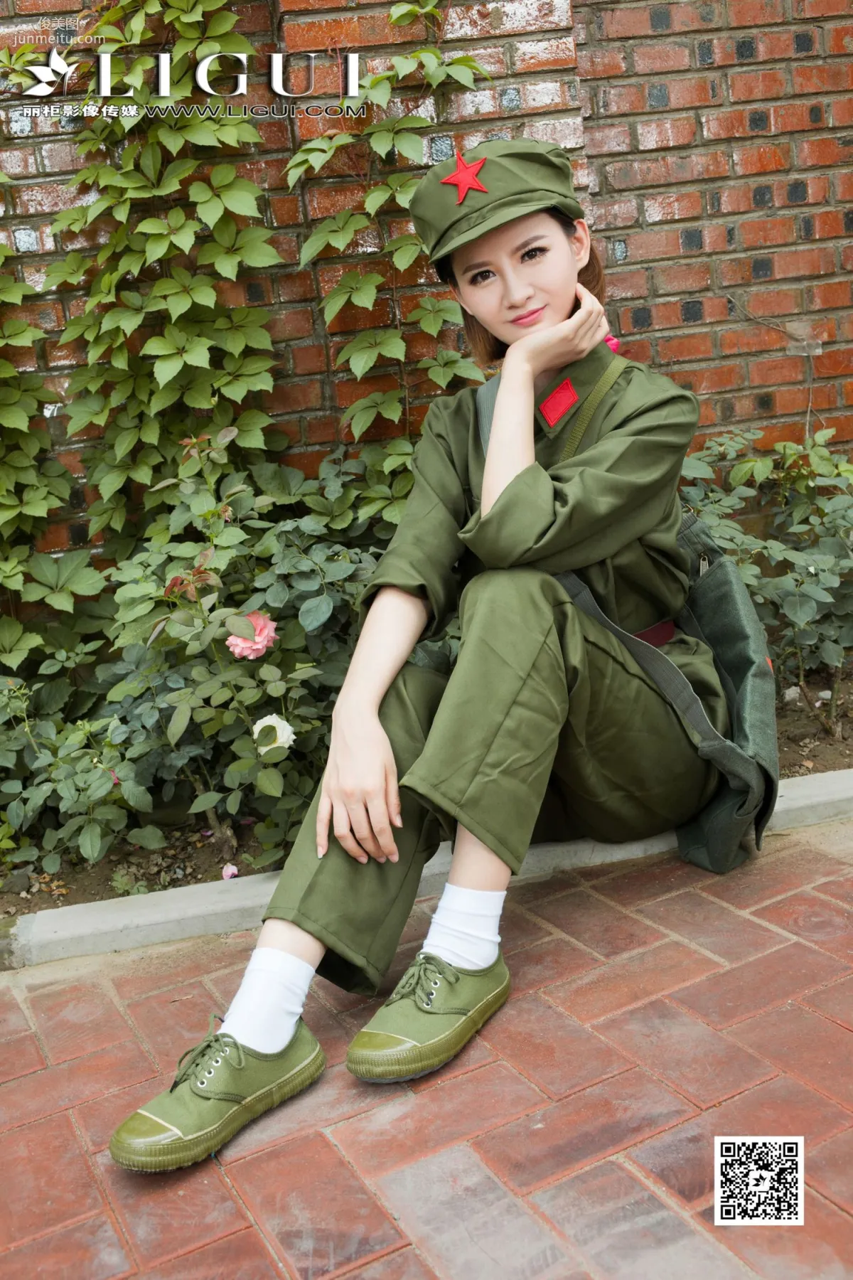 AMY《民國女兵》 [麗櫃] 寫真集 11