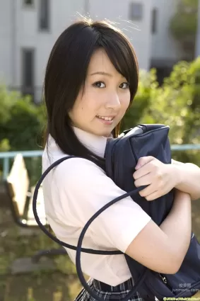 [DGC] NO.737 Rui Kiriyama 桐山瑠衣 Gravure Idols 寫真集