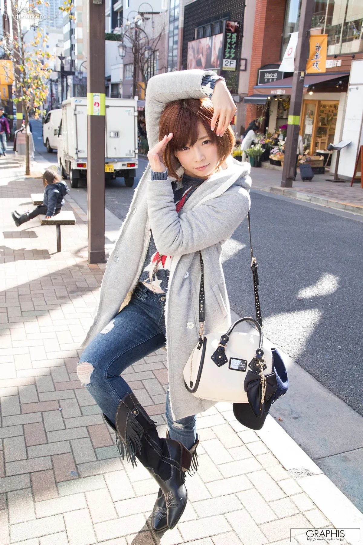 紗倉まな 『SPRING SPECIAL 2016』 [Graphis] 寫真集 9