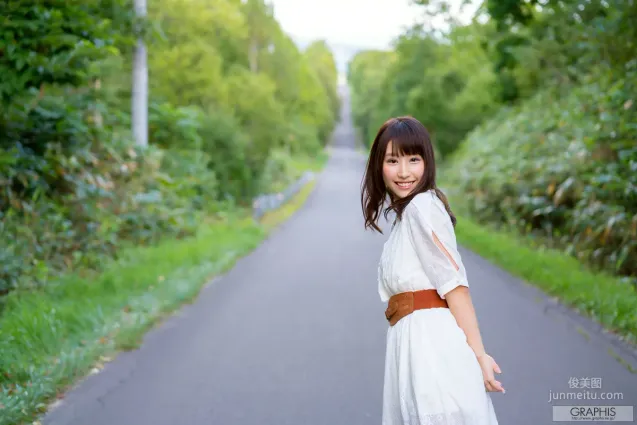あやみ旬果《Beautiful Body》 [Graphis] Gals 寫真集