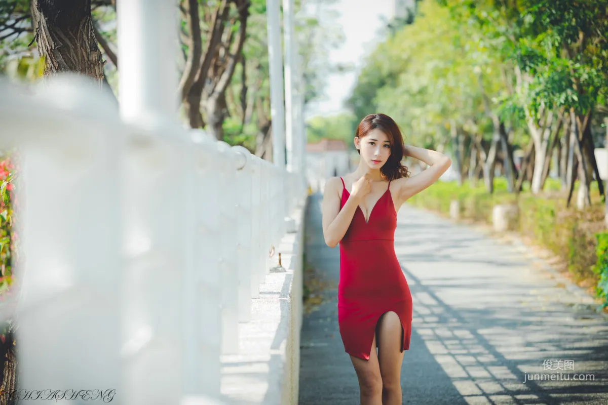 [台湾女神] 小雨 - 性感時裝外拍 写真集7