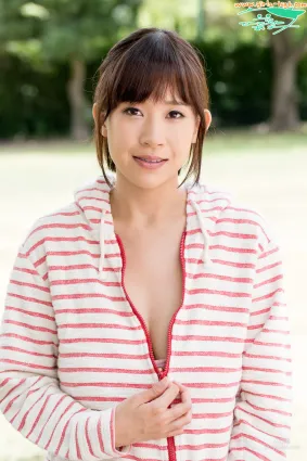 日比谷亜美《僕の下乳先生》サロペット [Girlz-High] 寫真集