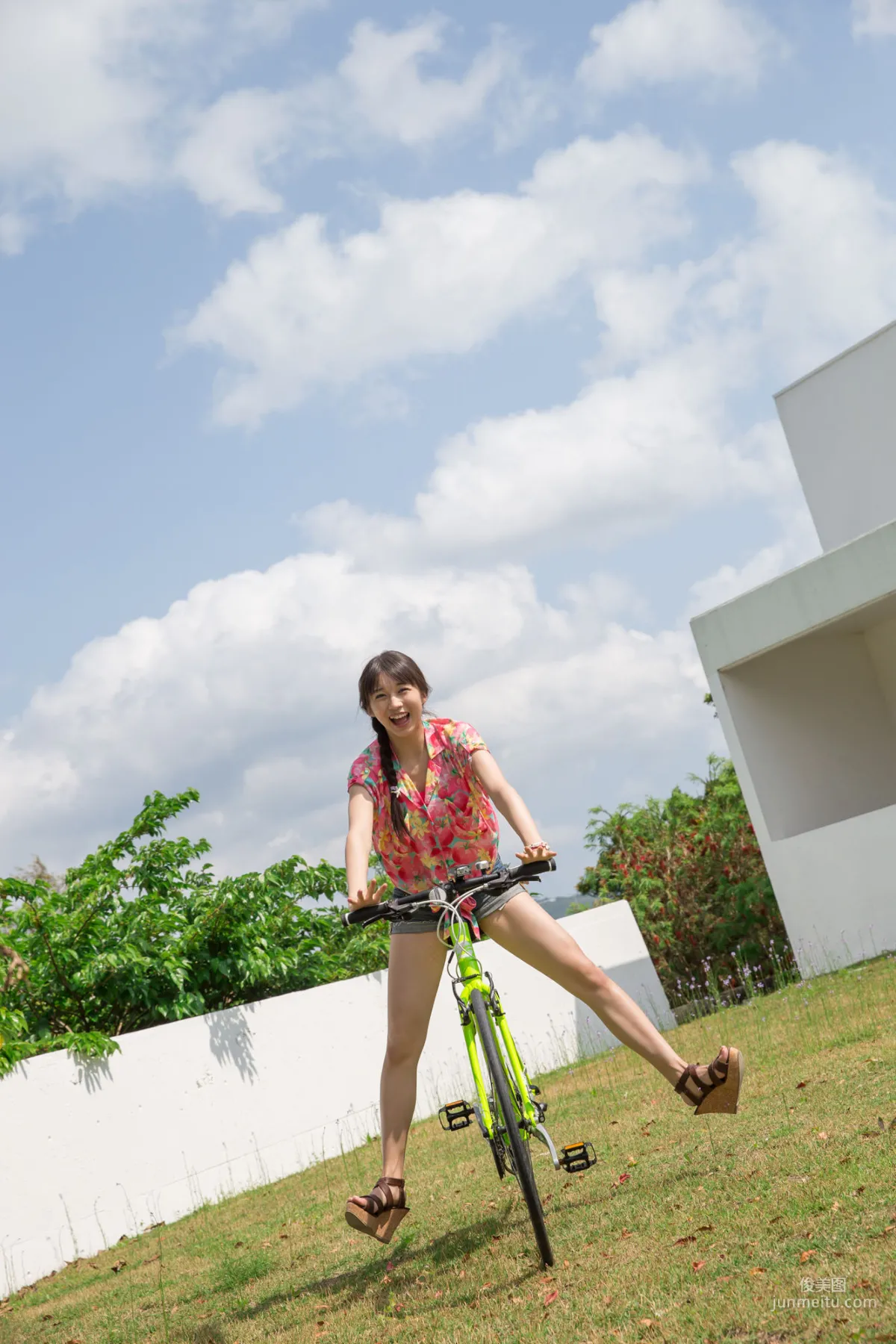 [Hello! Project Digital Books] No.170 Maria Makino 牧野真莉愛 写真集1