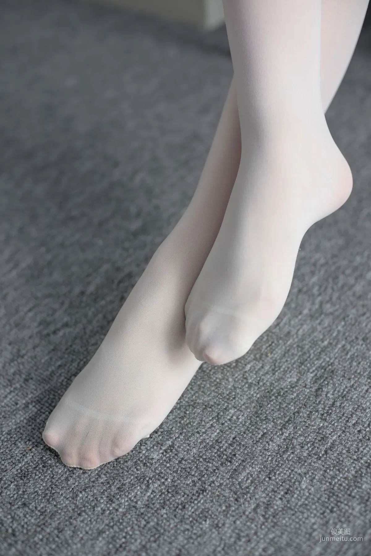 《完美丝足》 [森萝财团] R15-027 写真集1