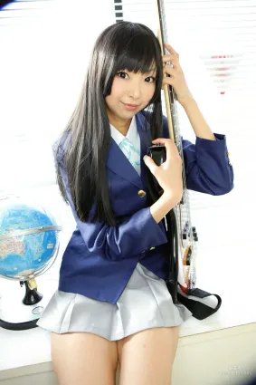 Necoco(貓子) 《K-On!》Akiyama Mio 寫真集