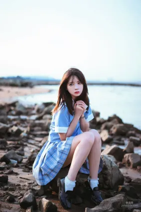 瘋貓ss《一起去海鷗島吧》 [蘿莉COS] 寫真集