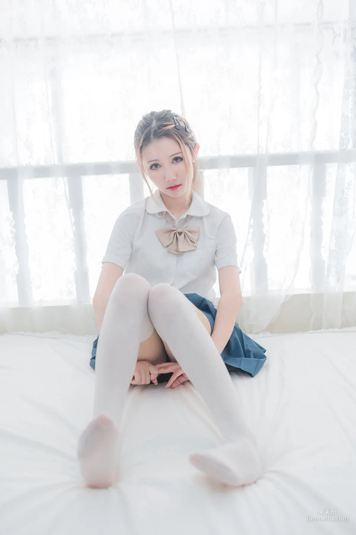 [风之领域] NO.075 午后阳光下的白丝学妹 写真集1