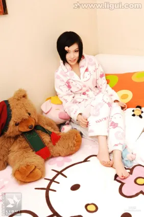 Model 幕子《可愛睡衣美足秀》 [麗櫃LiGui] 絲襪美足寫真圖片