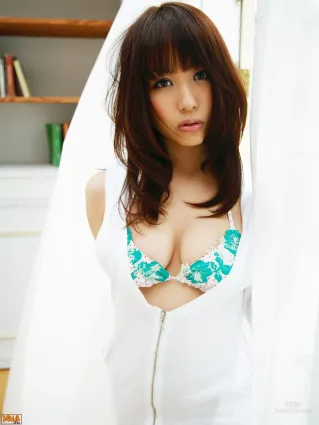[Bomb.TV] 2009年07月刊 西田麻衣 Mai Nishida 寫真集