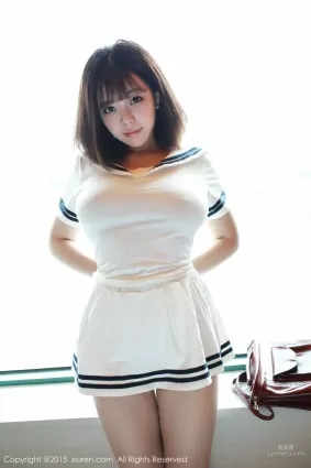 劉飛兒Faye《運動裝大胸少女》 [秀人網XiuRen] No.390 寫真集