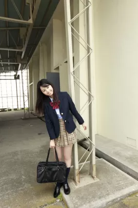 小池裡奈《放課後…》寫真集 [YS Web] Vol.406