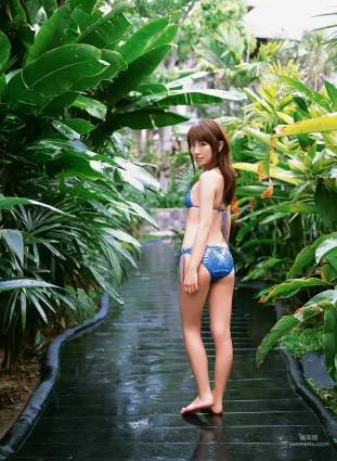 [YS Web] Vol.267 Azusa Yamamoto 山本梓 寫真集