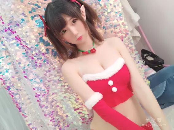 NAGISA魔物喵《[fantia] Merry Christmas》 寫真集
