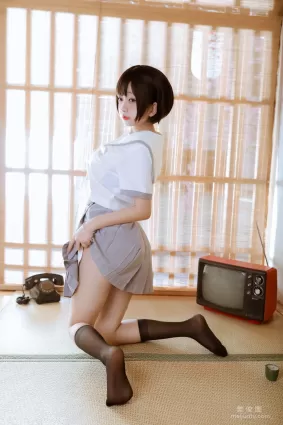 Cosplayer日奈嬌 《和風jk》 寫真集