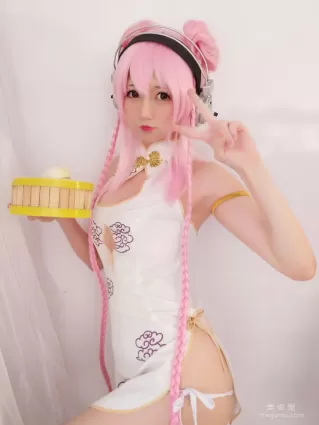 NAGISA魔物喵 《[fantia] エロいソニ子》 寫真集