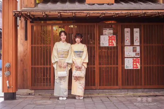 Coser黑川&amp;淺野菌子 《少女心事2》 寫真集