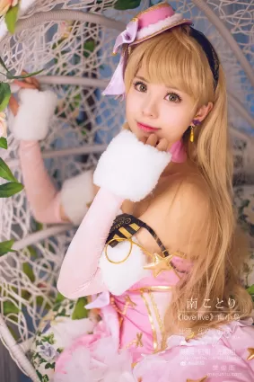 Coser小野妹子w 《Love Live!（南小鳥）》 寫真集