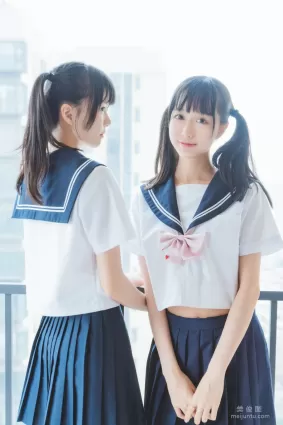木綿綿OwO&amp;桜桃喵 《她(制服×制服)》 寫真集