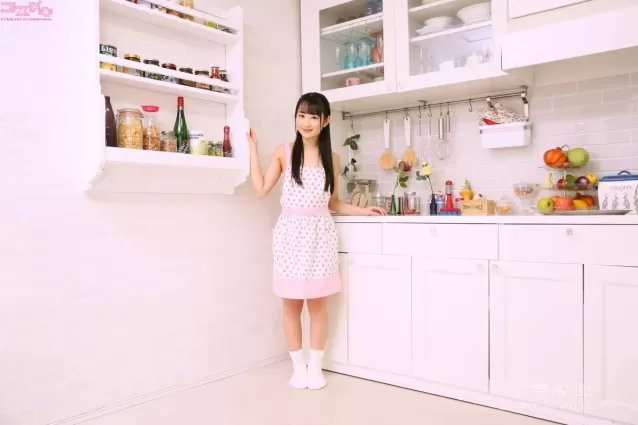 [Cosdoki] 神坂雛乃/神坂ひなの kamisakahinano_pic_apron1 寫真集