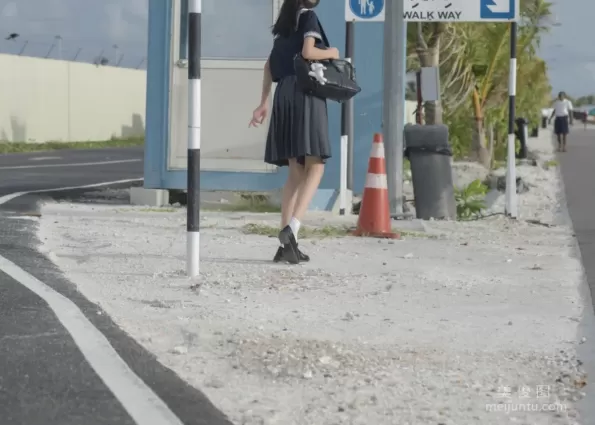 動漫博主南桃Momoko 《藍jk》 寫真集