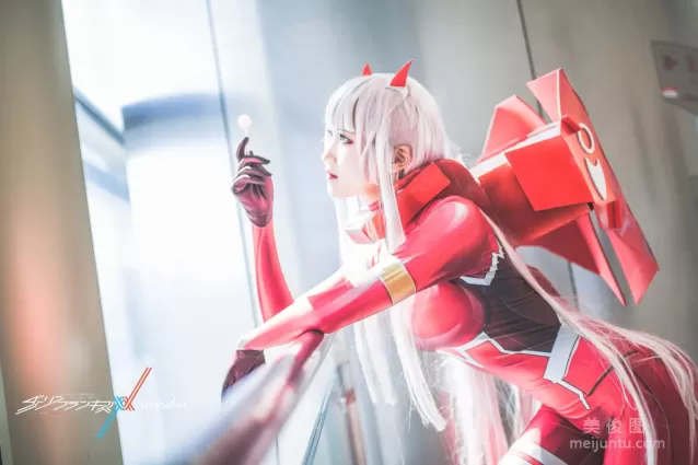 微博Coser三度_69 《Darling in the Frankxx》 寫真集