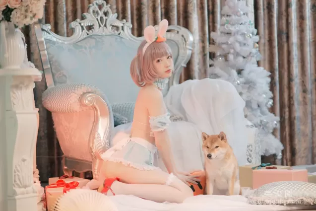 [COS福利] 大胸萌妹妖少you1 《雪兔》 寫真集