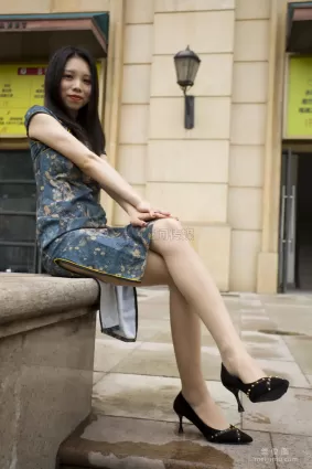 [思話SiHua] SH144 小俏 - 旗袍下的肉色絲襪