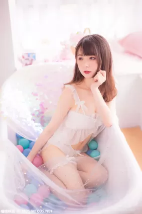 [喵糖映畫] VOL.351 泡泡粉裙 寫真套圖