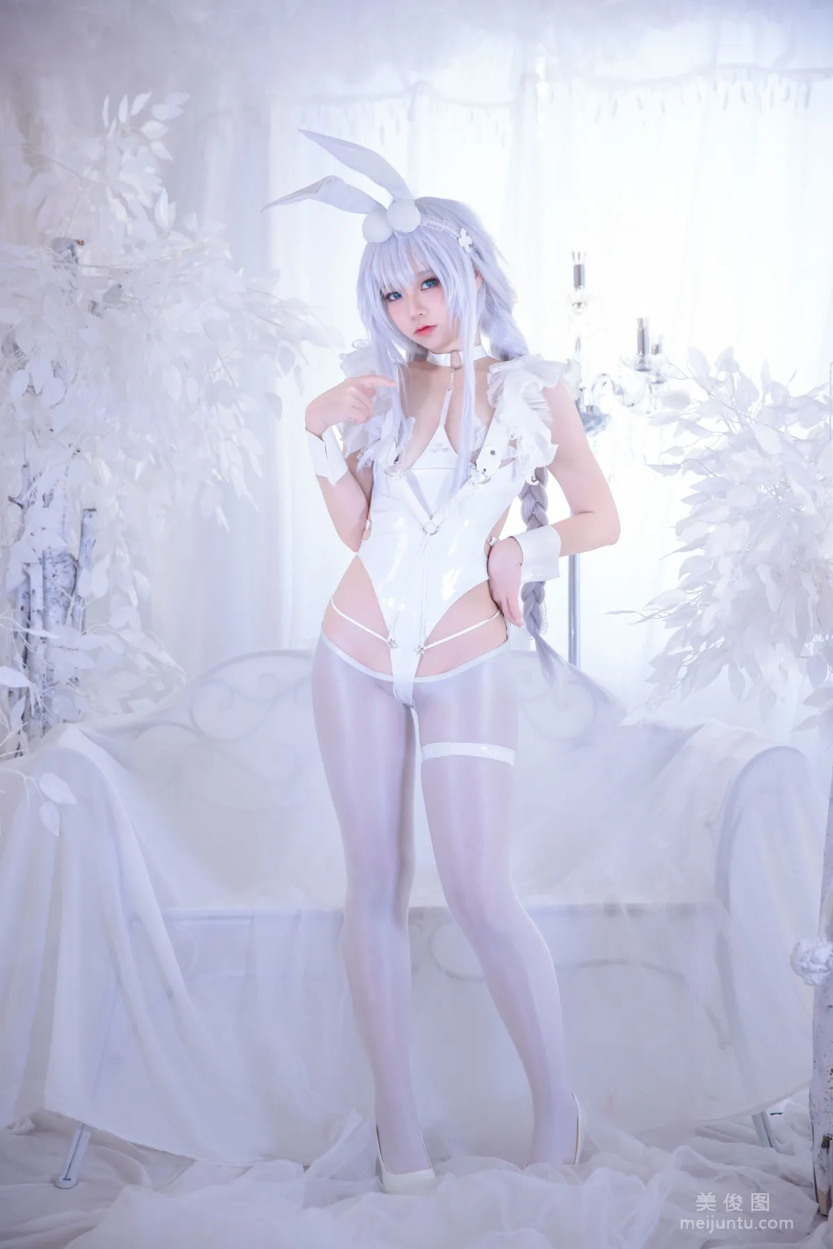 [网红COSER] 动漫博主G44不会受伤 - 恶毒4