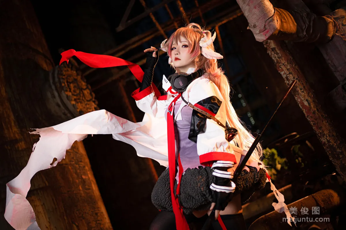 [COS写真] 星之迟迟 - 明日方舟《艾雅法拉》1