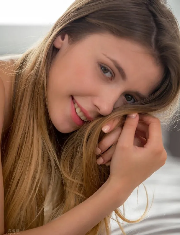 烏克蘭模特Mila Azul，照片