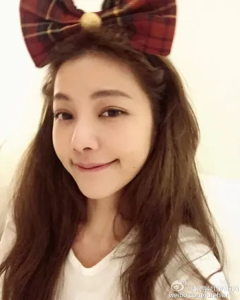 許路兒- 超驚豔混血美魔女