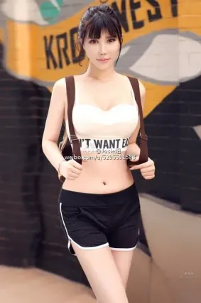 Josie妞- 性感美人微博私房照