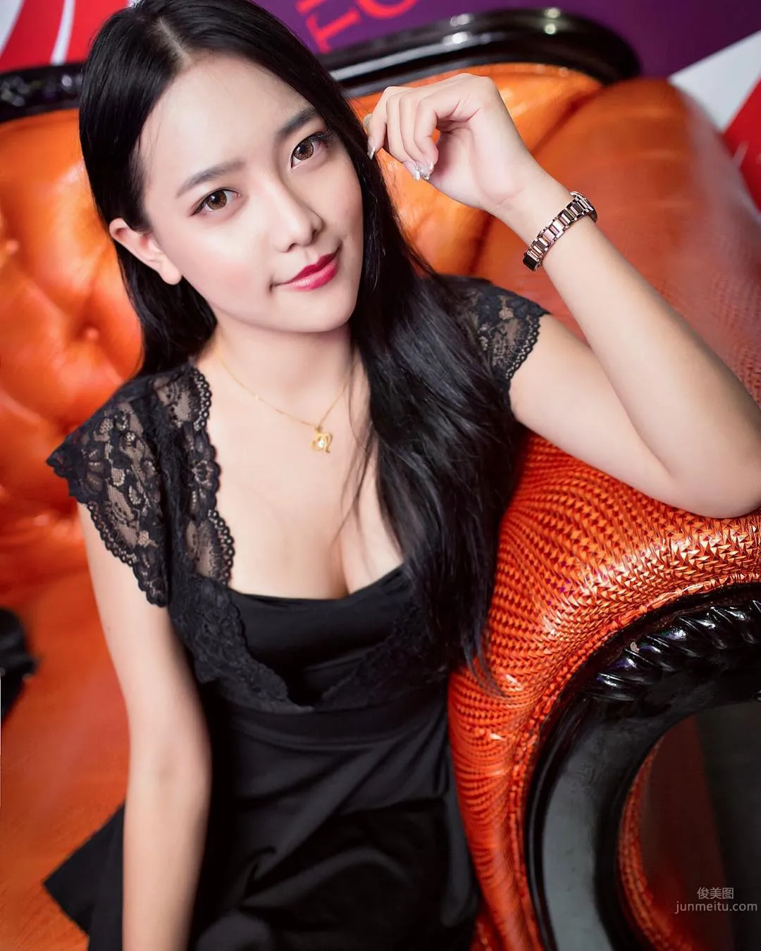 「完美天菜」萱萱Iris 赏心悦目的标准正妹_0