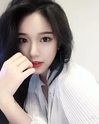 韓國自由麻豆李詩雅 清純性感兼備的美人兒