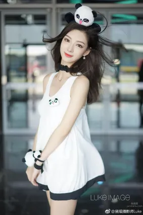 Ttiaraa- 2017ChinaJoy熊貓展台showgirl