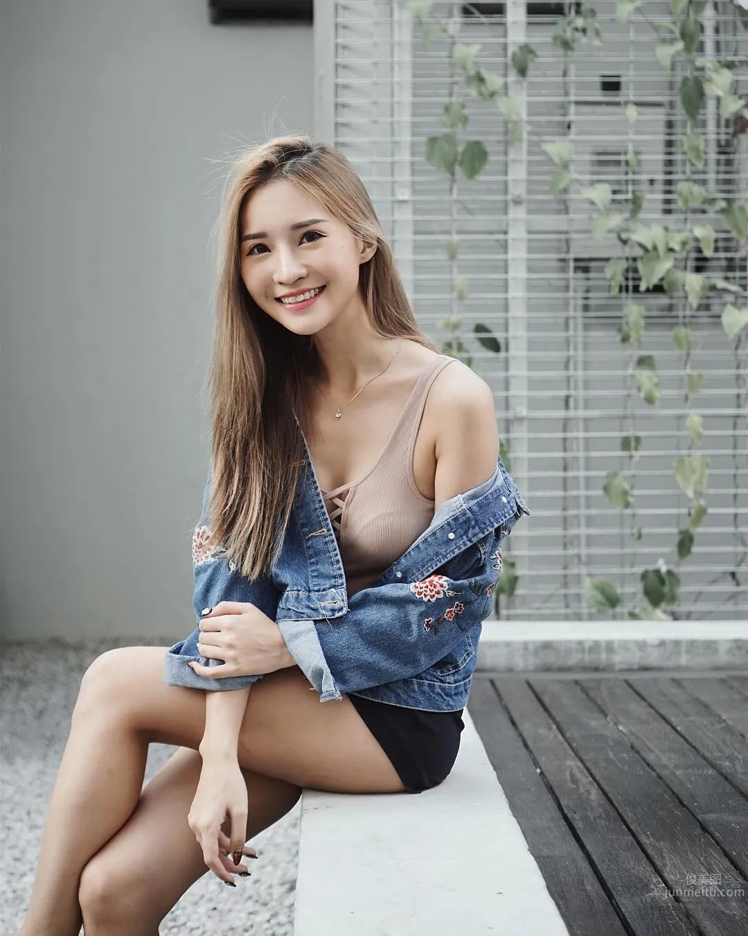 满满福利！超优质「沙滩妹」身材好诱惑_10