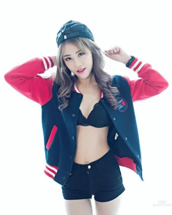 大馬正妹Agnes Bii的養眼私房照