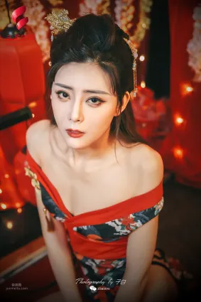 莫小希- [TouTiao頭條女神] 2019-03-17 花魁