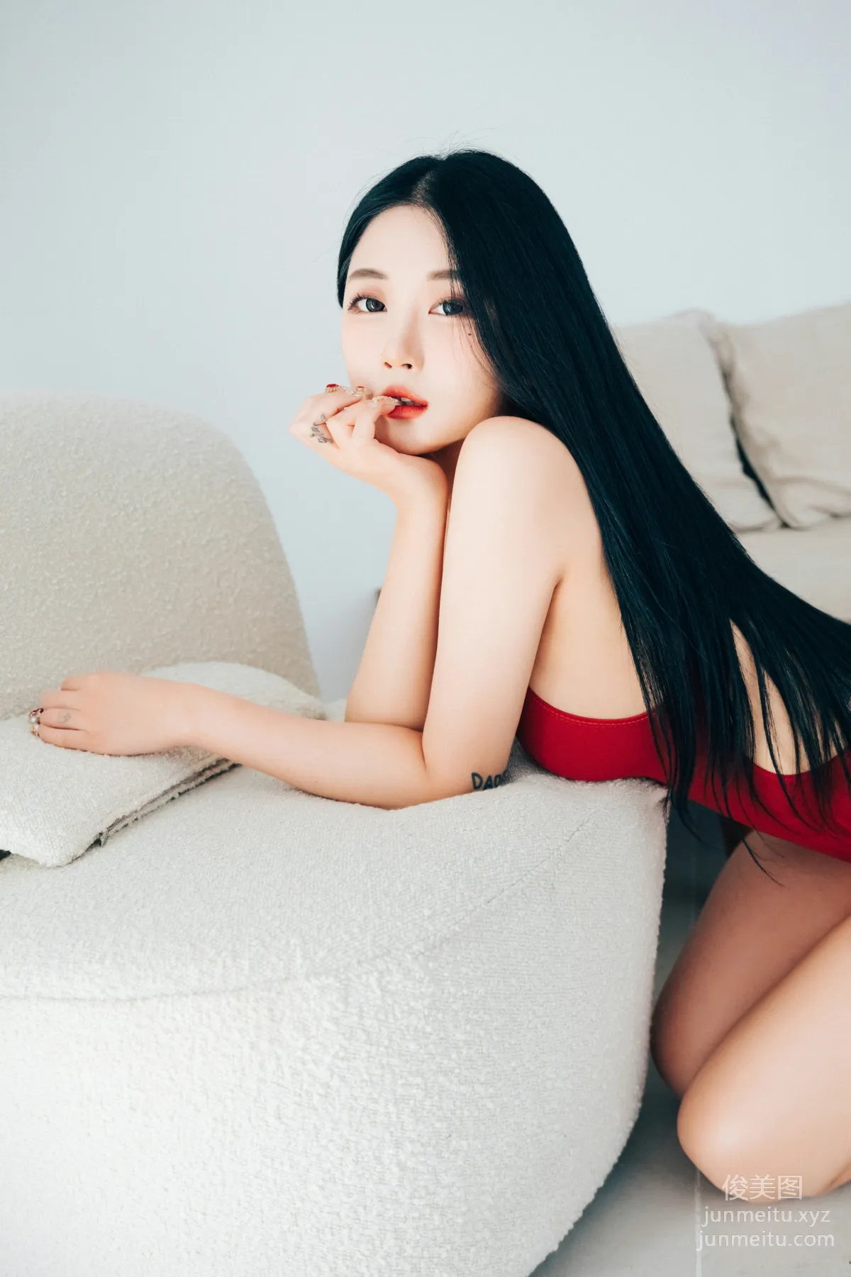 020.[Loozy] - Bomi - Thin Piece Between[63P] 11